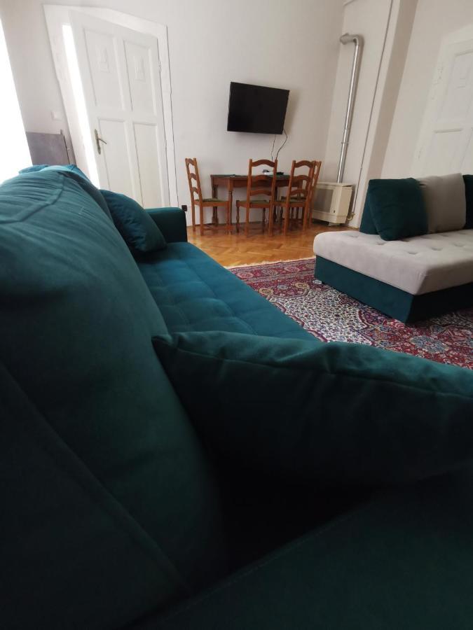 Antikvilla Apartman Σέγκεντ Εξωτερικό φωτογραφία
