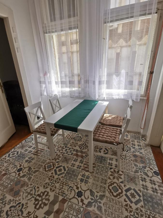Antikvilla Apartman Σέγκεντ Εξωτερικό φωτογραφία