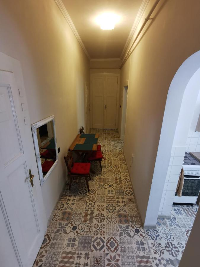 Antikvilla Apartman Σέγκεντ Εξωτερικό φωτογραφία