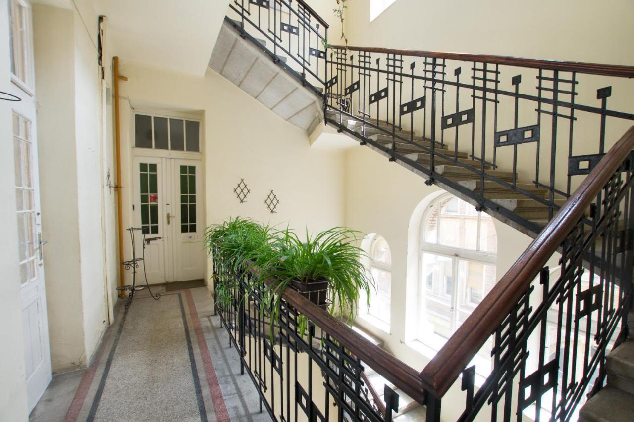 Antikvilla Apartman Σέγκεντ Εξωτερικό φωτογραφία